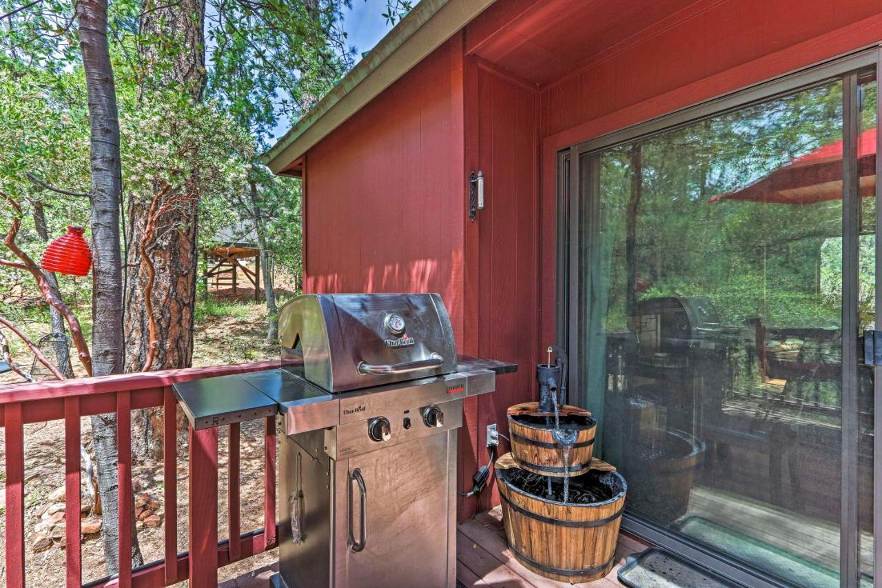Romantic Strawberryandpine Studio Cabin With Deck! Eksteriør bilde